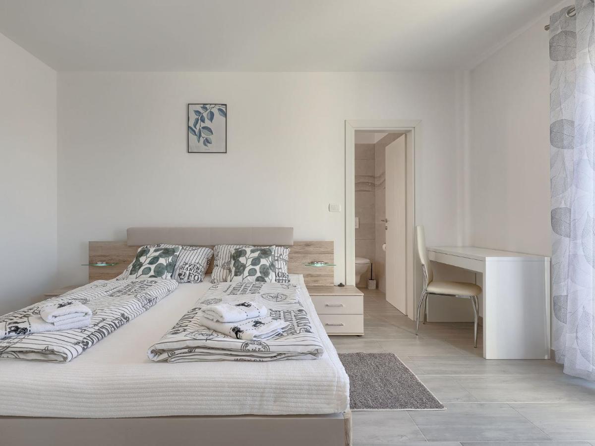 Holiday Home Villa Zirdum By Interhome Nova Vas  Eksteriør billede