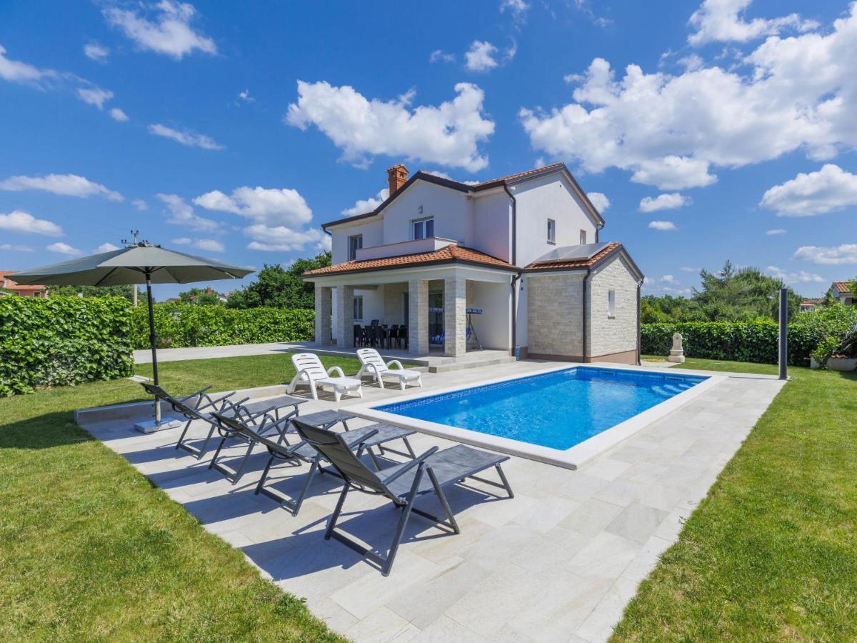 Holiday Home Villa Zirdum By Interhome Nova Vas  Eksteriør billede